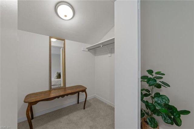 4426 Point West DR, Portsmouth, VA 23703