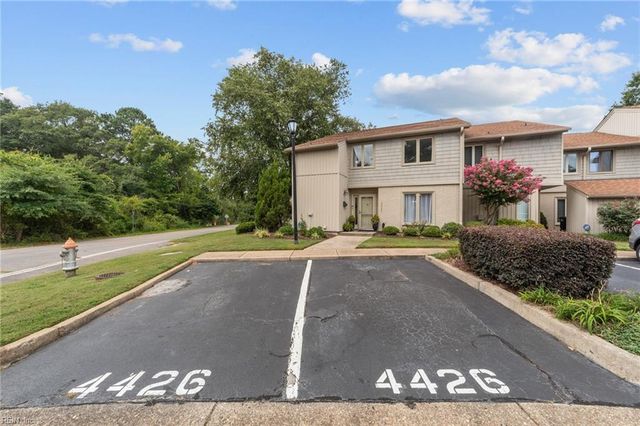 4426 Point West DR, Portsmouth, VA 23703