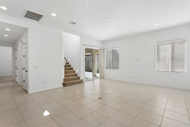 26419 N 23rd Avenue, Phoenix, AZ 85085