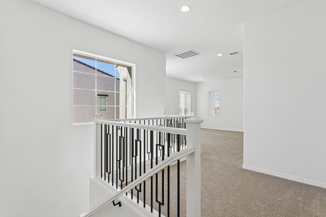 26419 N 23rd Avenue, Phoenix, AZ 85085