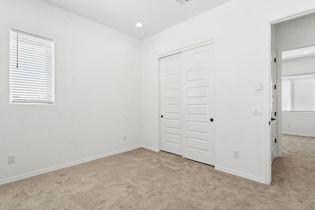 26419 N 23rd Avenue, Phoenix, AZ 85085