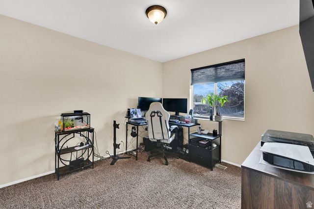 4239 W SUN DR, Kearns, UT 84118