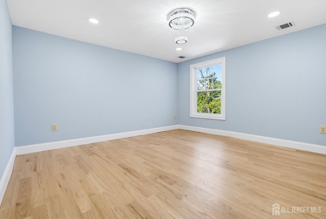 10 Snyder Avenue, Sayreville, NJ 08872