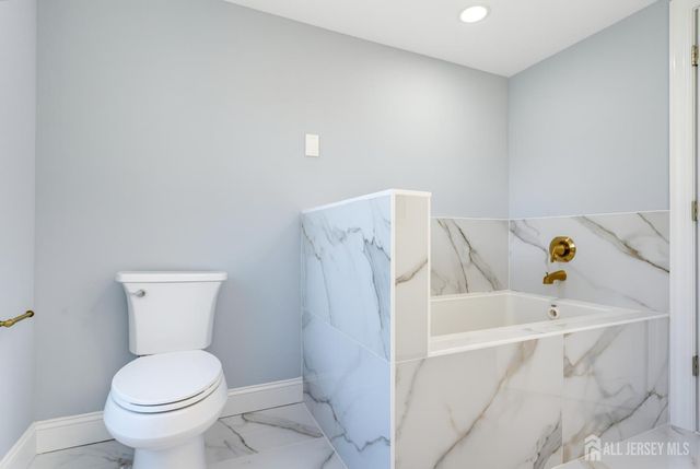 10 Snyder Avenue, Sayreville, NJ 08872