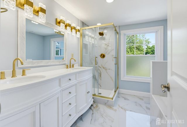 10 Snyder Avenue, Sayreville, NJ 08872