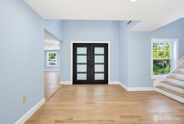 10 Snyder Avenue, Sayreville, NJ 08872