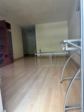 61-25 97th Street 1L, Rego Park, NY 11374