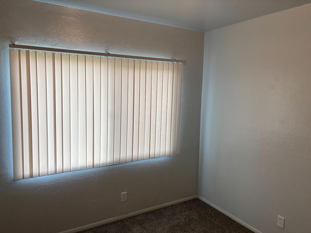 1353 N Adler Avenue, Fresno, CA 93727