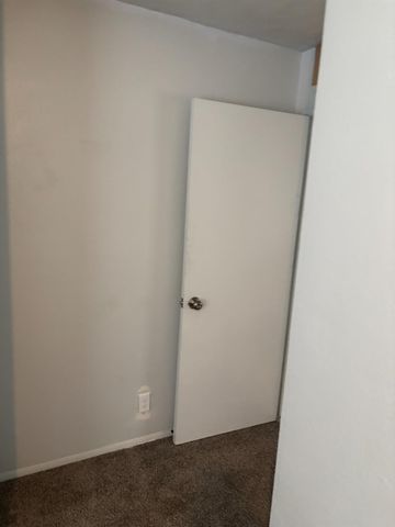 1353 N Adler Avenue, Fresno, CA 93727