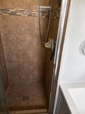 1353 N Adler Avenue, Fresno, CA 93727