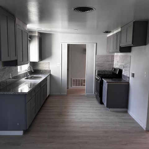 1353 N Adler Avenue, Fresno, CA 93727