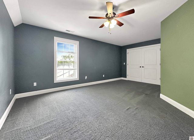 300 N 8th St, Murray, KY 42071
