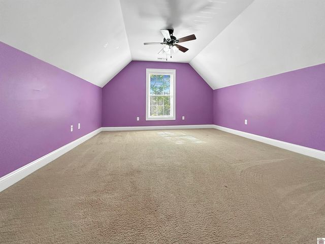 300 N 8th St, Murray, KY 42071