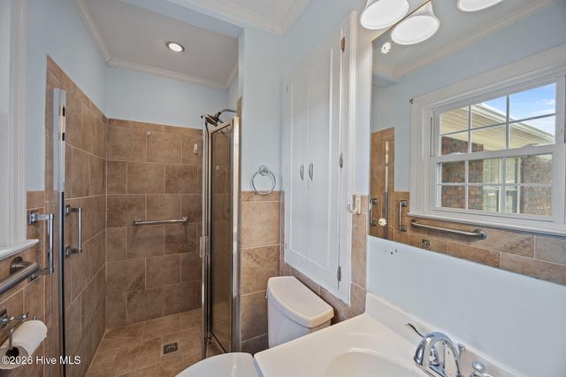 2212 Longleaf Pine Drive, Kinston, NC 28504