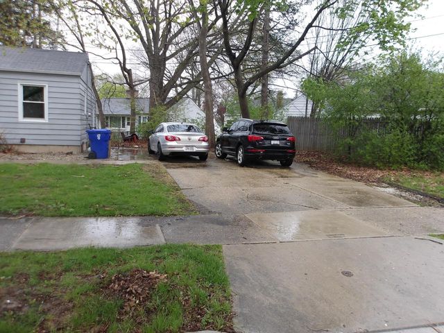 6227 44th AVENUE, Kenosha, WI 53142