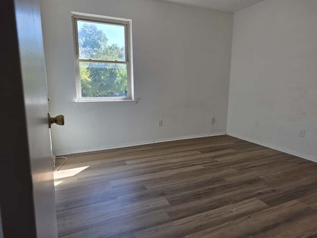 990 Shady Brook Drive A, Grapevine, TX 76051