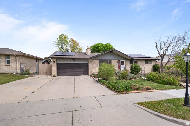 2234 W ARCHES DR, Taylorsville, UT 84129