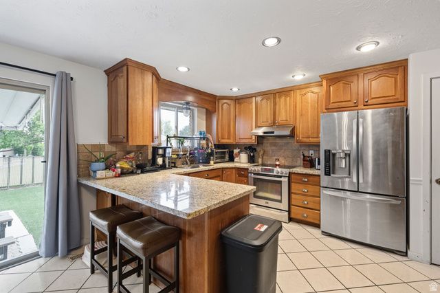 2234 W ARCHES DR, Taylorsville, UT 84129