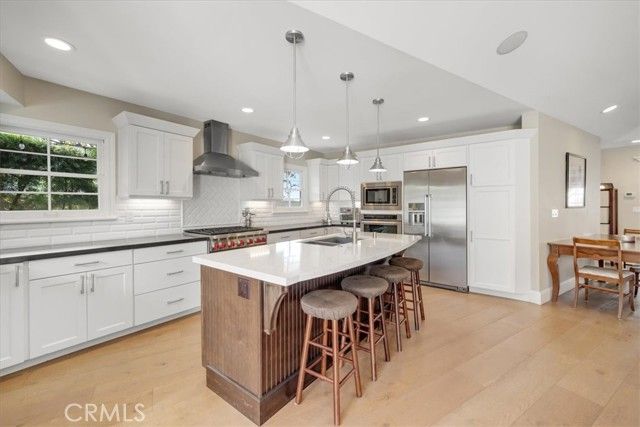 1517 Espinosa Circle, Palos Verdes Estates, CA 90274