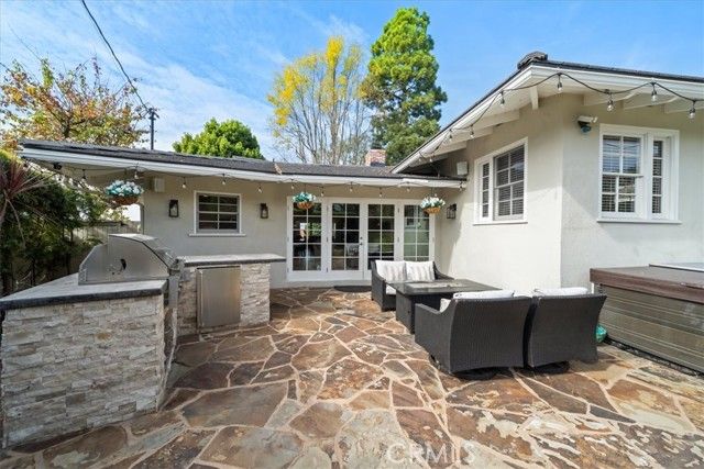 1517 Espinosa Circle, Palos Verdes Estates, CA 90274