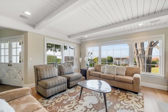 1517 Espinosa Circle, Palos Verdes Estates, CA 90274