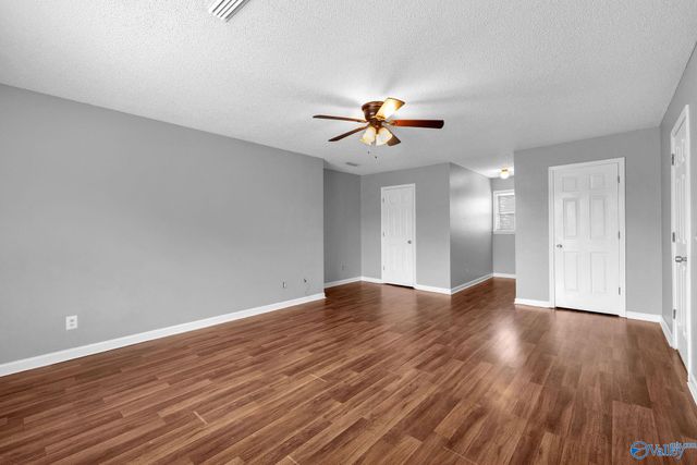 26 Rush Ln, Guntersville, AL 35976