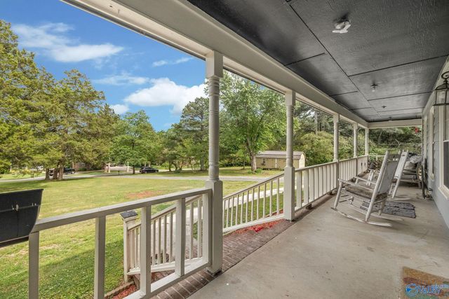 26 Rush Ln, Guntersville, AL 35976