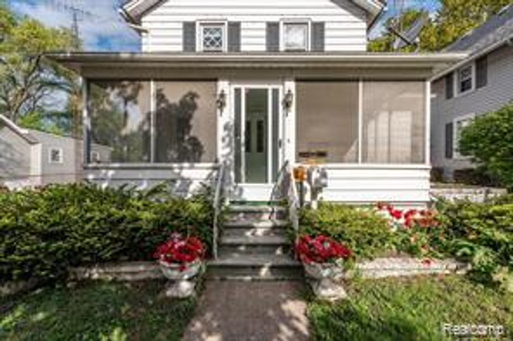 412 Winchester Street, Monroe, MI 48161