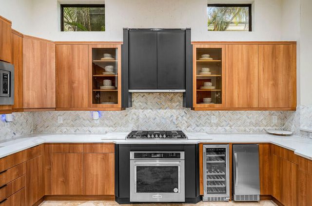 17545 Middlebrook Way, Boca Raton, FL 33496