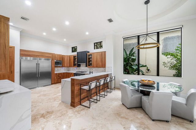 17545 Middlebrook Way, Boca Raton, FL 33496