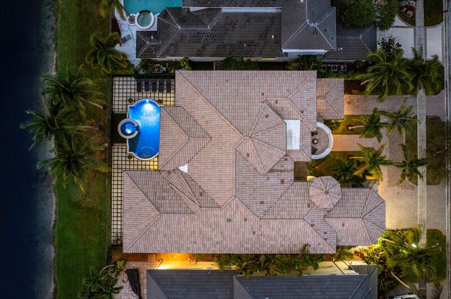 17545 Middlebrook Way, Boca Raton, FL 33496