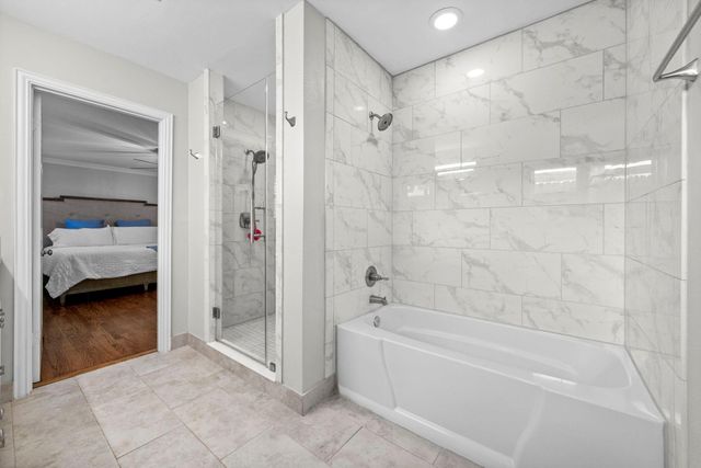 6546 Lindyann Lane, Houston, TX 77008