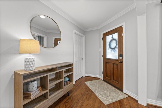 6546 Lindyann Lane, Houston, TX 77008