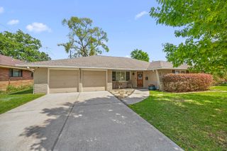 6546 Lindyann Lane, Houston, TX 77008