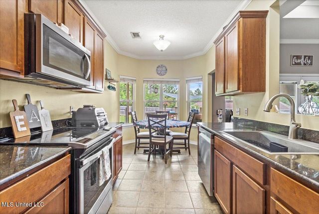 21915 Huntington Forest Drive, Saucier, MS 39574