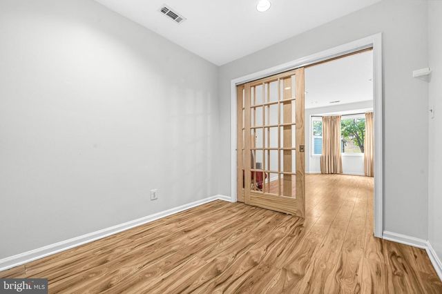 6001 RABBIT HILL CT, Centreville, VA 20121