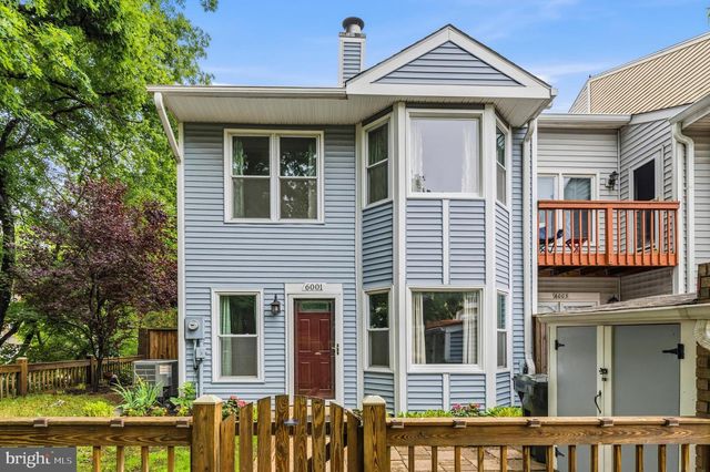 6001 RABBIT HILL CT, Centreville, VA 20121