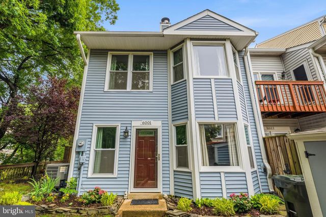 6001 RABBIT HILL CT, Centreville, VA 20121