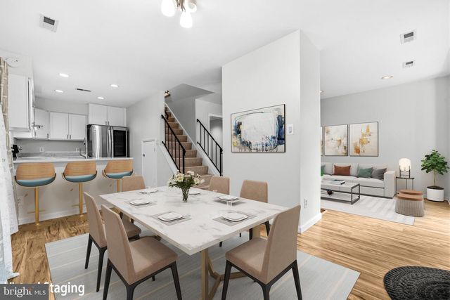6001 RABBIT HILL CT, Centreville, VA 20121