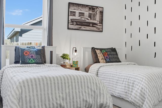 370 Millwood Lane, San Antonio, TX 78216