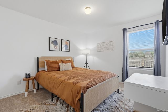 370 Millwood Lane, San Antonio, TX 78216