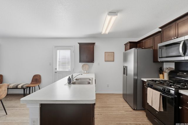 370 Millwood Lane, San Antonio, TX 78216