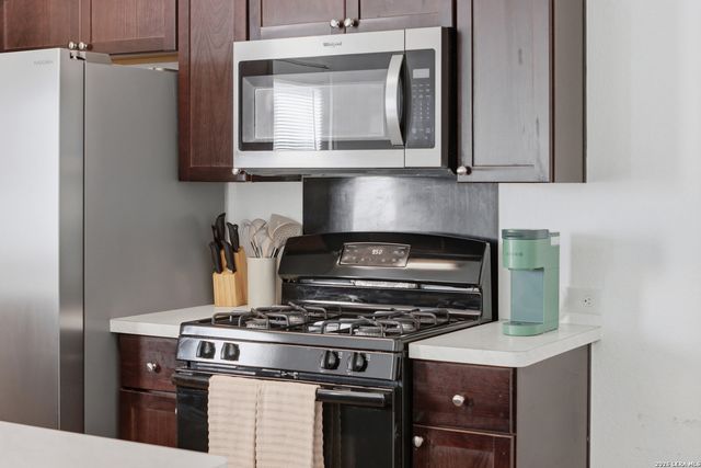 370 Millwood Lane, San Antonio, TX 78216