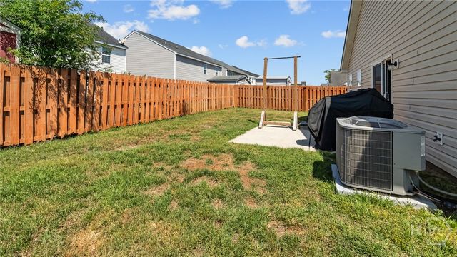 109 Roseberry Circle, Port Wentworth, GA 31407