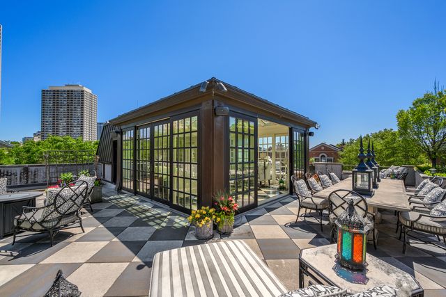 401 W Dickens Avenue, Chicago, IL 60614