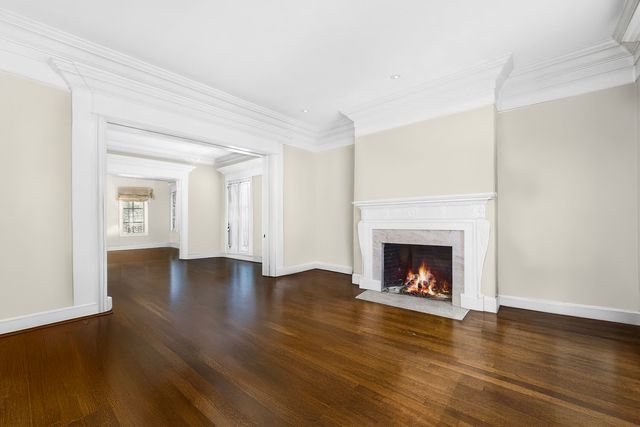 401 W Dickens Avenue, Chicago, IL 60614