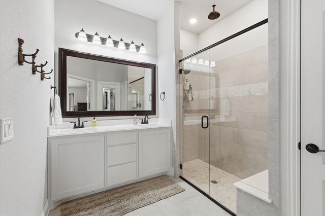 8809 Lavon Lane, Denton, TX 76226