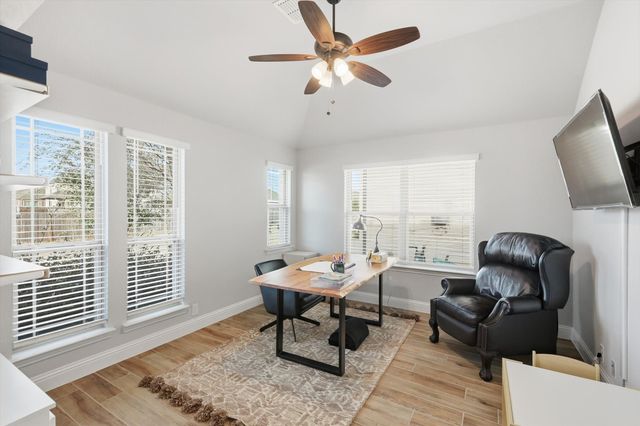 8809 Lavon Lane, Denton, TX 76226