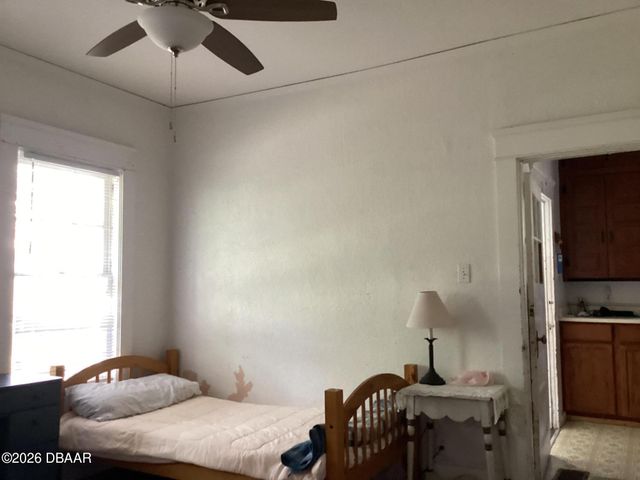 268 Hartford Avenue, Daytona Beach, FL 32118