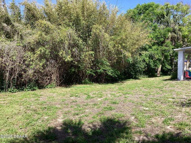 268 Hartford Avenue, Daytona Beach, FL 32118